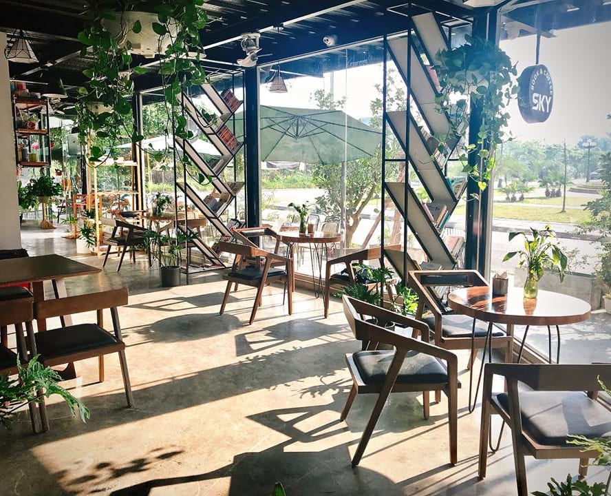 Bàn ghế cafe độc đáo bằng gỗ tự nhiên